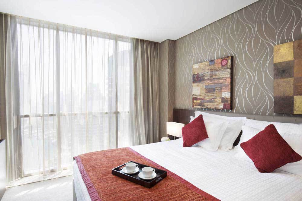 La Verda Suites And Villas Dubai Marina ภายนอก รูปภาพ A bedroom at the hotel