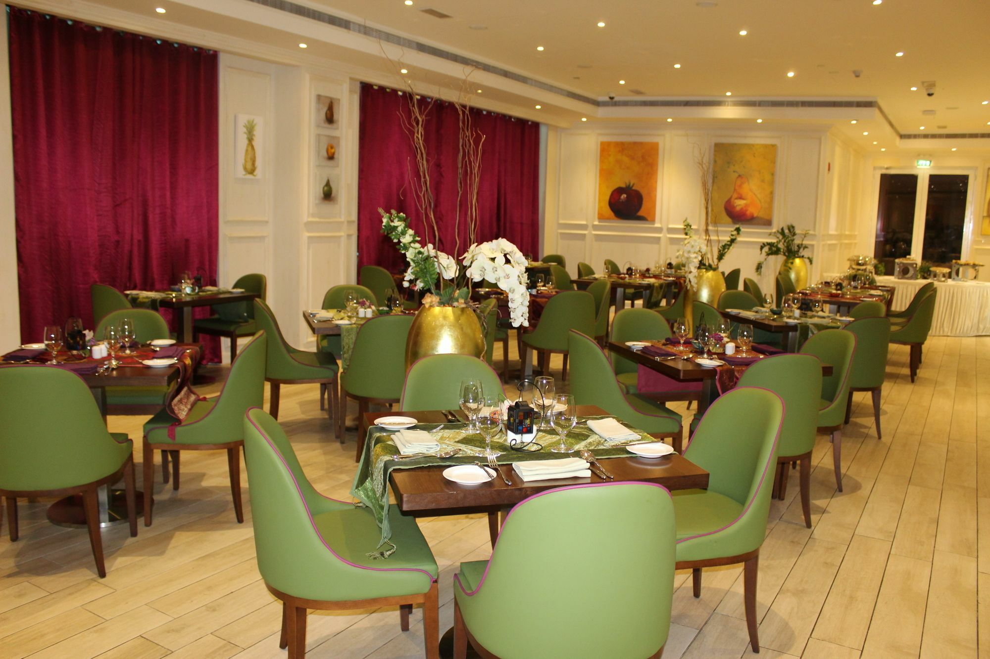 La Verda Suites And Villas Dubai Marina ภายนอก รูปภาพ The restaurant